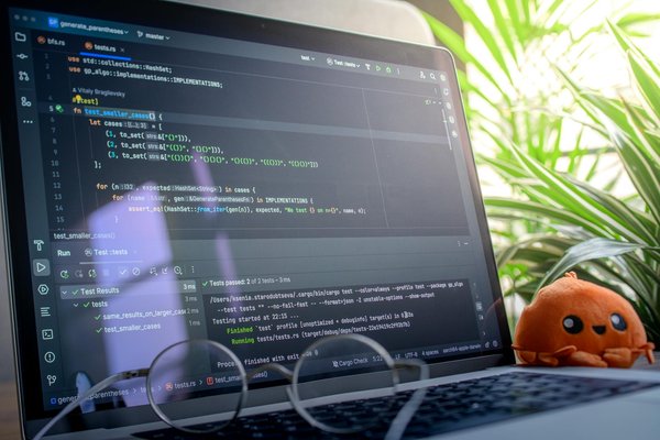 Revamp your work wardrobe: stylish techniques to rock a striking patterned scarf